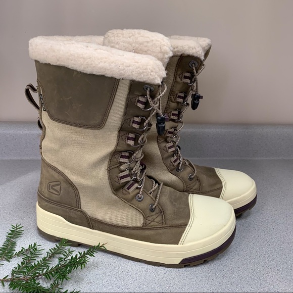 KEEN waterproof winter snow boots, 9.